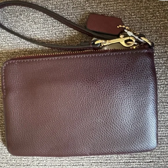 Coach Burgundy Two Toned Leather Wristlet - Picture 3 of 4